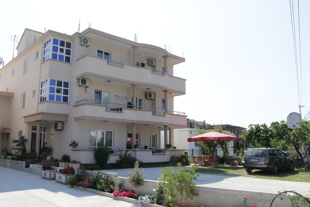 Apartment Family Ulcinj Exterior foto