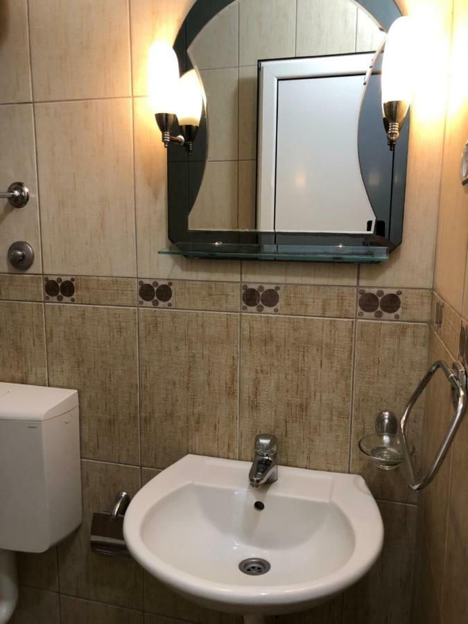 Apartment Family Ulcinj Exterior foto