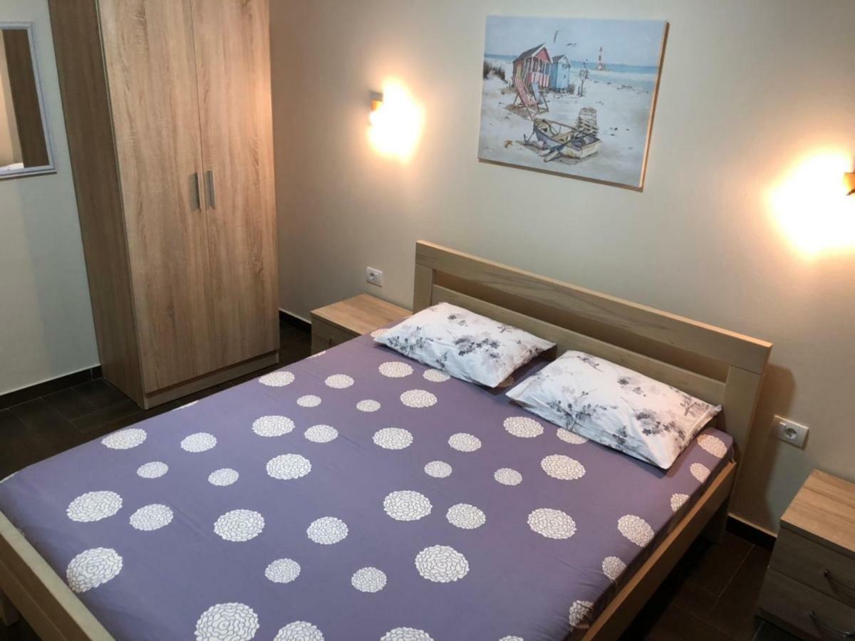Apartment Family Ulcinj Exterior foto